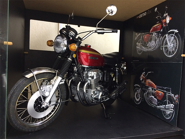 HONDA CB750